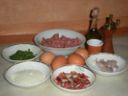 Frittata gustosa con salsiccia e speck