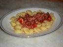 Conchiglie al sugo di totani e gamberi