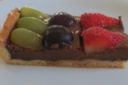 Crostata all’olio extravergine, cioccolato e frutta