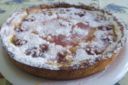 Crostata al cacao con pere e crema al limone