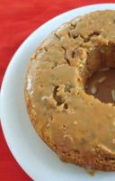 Ciambella senza glutine con albicocche, limone e cannella