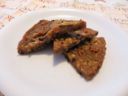 Castagnaccio alle noci, mela e cioccolato