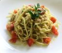 Spaghetti ai porri, nocciole e parmigiano