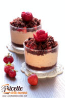 Coppette con crema di fragole