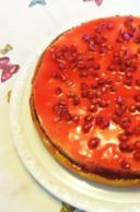 Torta di mele, ricotta soffiata e melagrana