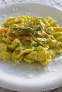 Orecchiette allo zafferano e verdure