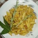 Penne alle erbe aromatiche