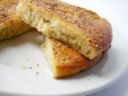 Focaccia al latte con semi di sesamo