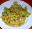 Farfalle con zucchina e gamberetti