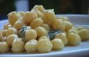 Gnocchi di polenta con burro e parmigiano