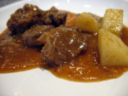 Spezzatino di vitello con patate e carote