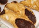 Cannoli ripieni con nutella