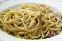 Carbonara prima della fumata nera. Il cardinale Collin sceglie il ristorante Venerina