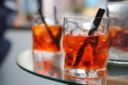 Sangria vs Aperol Spritz. Le ricette tormentone dell’estate sono qui