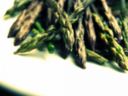 Carbonara con asparagi selvatici, se li trovate con questa guida