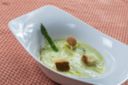 5 ricette da fare con gli asparagi. La vellutata con le patate