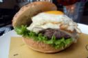 Roma. Agri-burger, l’hamburger rustico e bio da Bis take away italiano