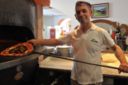 Vegetariana a 7,70 €: ecco la pizza Berlusconi a Cesano Boscone