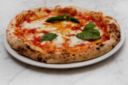 Quanto costa rubare la pizza spiegato a Luciano Pignataro con parole speriamo semplici
