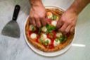 Pizza. Napoli incontra il Giappone: serata speciale Campioni del Mondo
