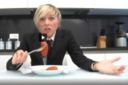 Le Iene svelano i segreti del concentrato di pomodoro cinese venduto in Italia