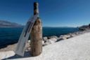 #SaveSannio. La bottiglia di vino scampata all’alluvione arriva a mare