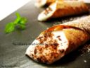 Cannoli di pane carasau con crema di yogurt