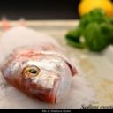 Pesce al sale con vinaigrette al pomodoro e basilico