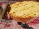 Crostata ricotta, mandorle e uvetta fragolina