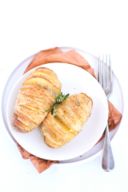 Patate Hasselback con Gruyere