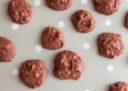 Cookies meringati con gocce di cioccolato