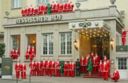 Shopping con Babbo Natale, la top 10 degli hotel nelle città dei mercatini