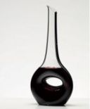 Occhio Nero: un decanter unico firmato Riedel