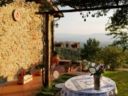 Crescita del 10% per le "cascine da vacanza": alla BIT debutta la mappa degli agriturismo