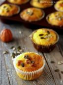 Muffin salati con zucca e pancetta