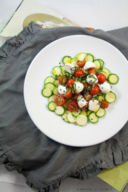 Insalata di zucchine, pomodori e mozzarelline