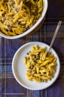 Penne al forno con ragù di ossobuco e vellutata allo zafferano