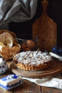 CROSTATA DI MANDORLE CON CRUMBLE