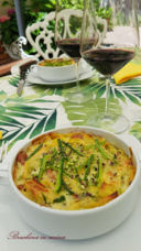 Pappardelle gratinate con zucchine e salsiccia