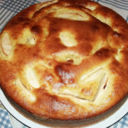 ** TORTA  CON YOGURT E MELE **