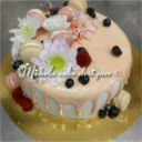 DRIP CAKE PASTELLO