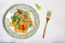 Gnocchi di ricotta alla rucola con pomodorini