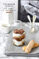 Tiramisù veloce allo yogurt e cioccolato