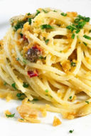 Uova di spigola, che ci faccio? Spaghetti con la bottarga, e poi?..