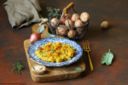 Risotto con la zucca, gorgonzola e funghi secchi