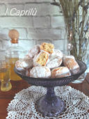 I Caprilù: i biscotti di Capri fatti con mandorle e limoncello