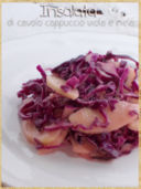 Insalata di cavolo cappuccio viola e mela