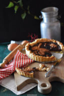 CROSTATA DI CIOCCOLATO E NOCCIOLE