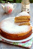 Torta versata con marmellata