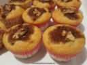 Muffin con marmellata di pere e noci